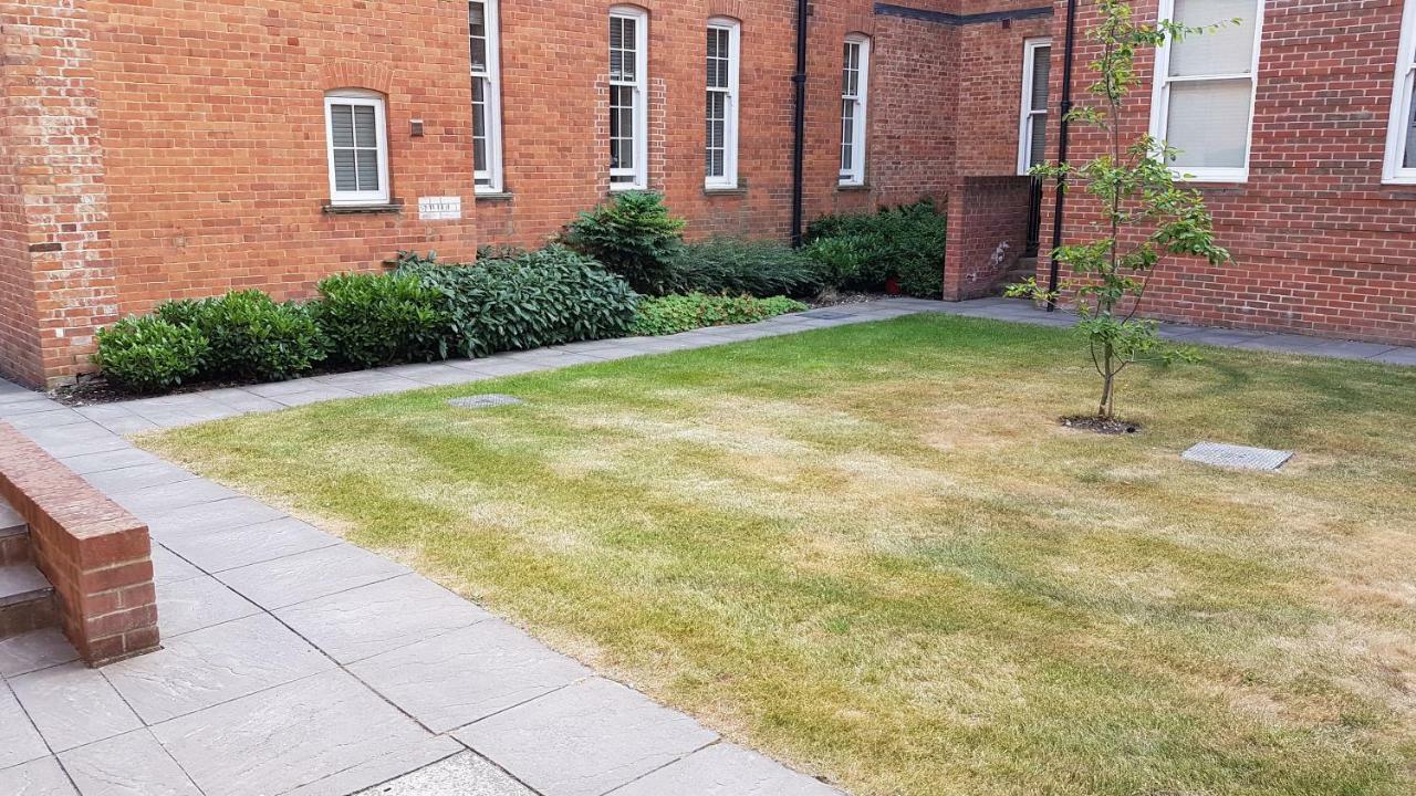 Marlyn In Chichester Daire Dış mekan fotoğraf